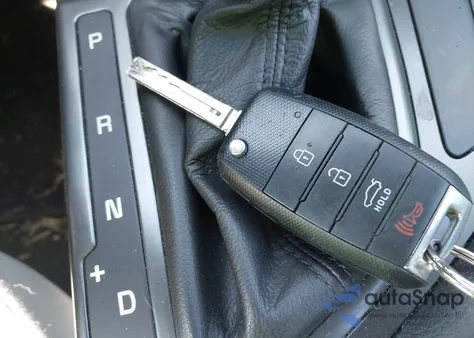 2015 Kia Optima Lx z USA, uszkodzony, nr VIN 5XXGM4A78FG485808